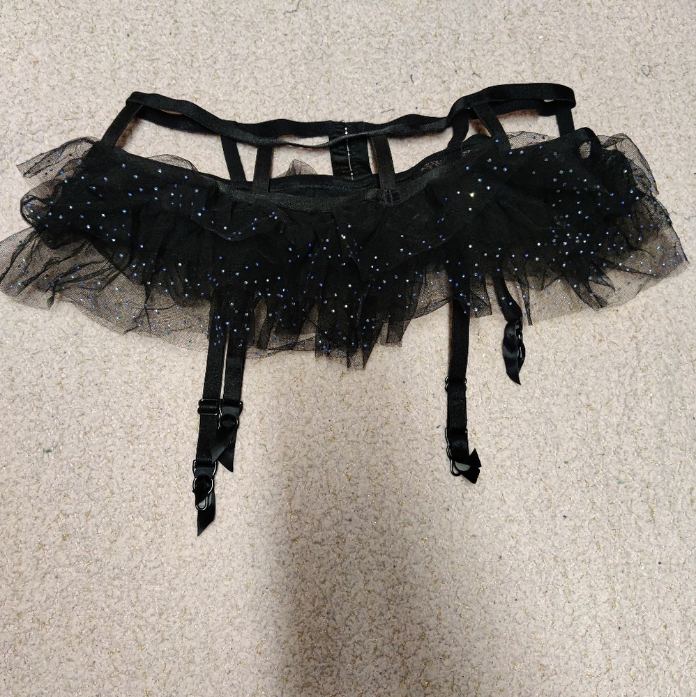 Garter belt